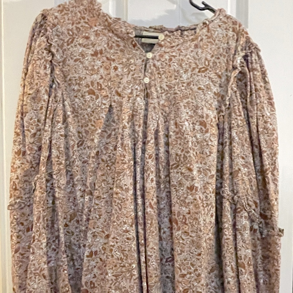 Universal Thread Floral Ruffle Sleeve Blouse